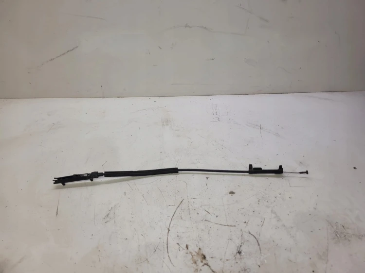 LINKA OTWIERANIA MASKI AUDI A5 8T 8T1823531