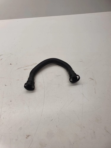RURA PRZEWÓD ODMY AUDI VW 2,0 TFSI 06F103221E