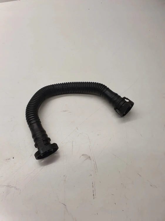 RURA PRZEWÓD ODMY AUDI VW 2,0 TFSI 06F103221E