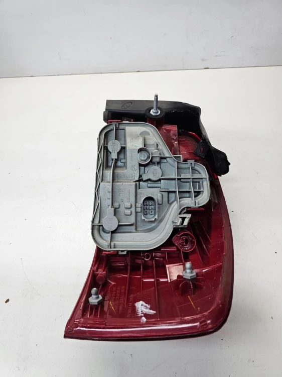 LAMPA LEWY TYŁ AUDI A3 8P LIFT 08-12 8P3945095A