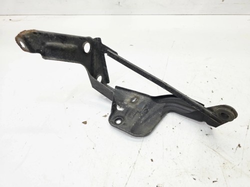 MOCOWANIE WIESZAK INTERCOOLERA PRAWY AUDI A6 C6 4F0145814AB