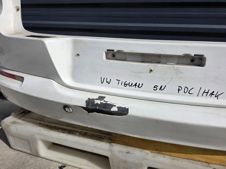 ZDERZAK TYLNI TYŁ VW TIGUAN 5N LIFT PDC HAK KOMPLET !!!