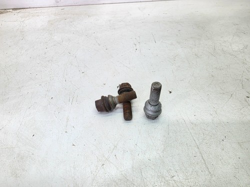 ŚRUBA ŚRUBY KOŁA PŁYWAJĄCA PODKADKA AUDI Q7 VW SEAT SKODA M14 65MM