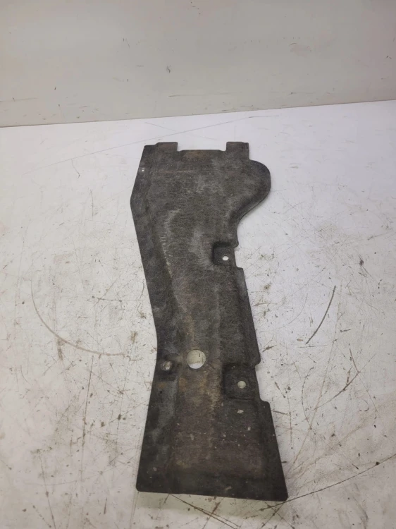 OSŁONA PODWOZIA TYŁ AUDI A4 B8 8K0825281