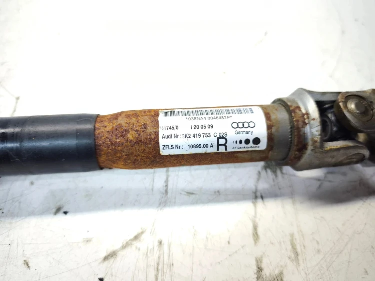DRĄŻEK KOLUMNY KIEROWNICZEJ AUDI A4 B8 A5 8T 8K2419753C