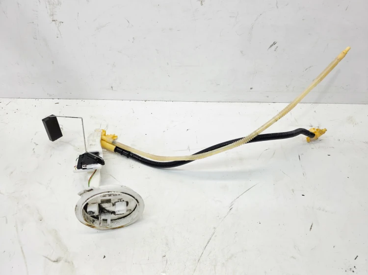 CZUJNIK POZIOMU PALIWA PŁYWAK AUDI Q3 8U 2.0 TDI 5N0919673R