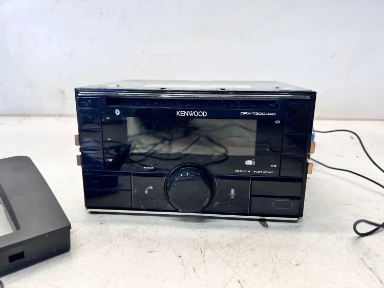RADIO 2 DIN KENWOOD DPX-7200DAB AUDI A3 8P
