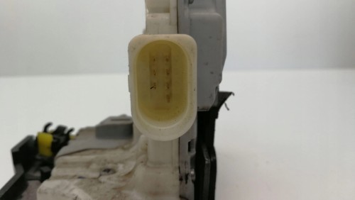 ZAMEK DRZWI PRAWY TYŁ AUDI A3 A6 C6 4F0839016 7PIN