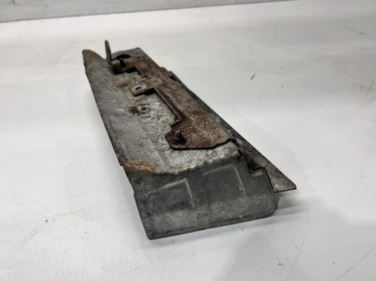 OSŁONA TERMICZNA KOLEKTORA AUDI VW 2.0 TFSI 06H129597K