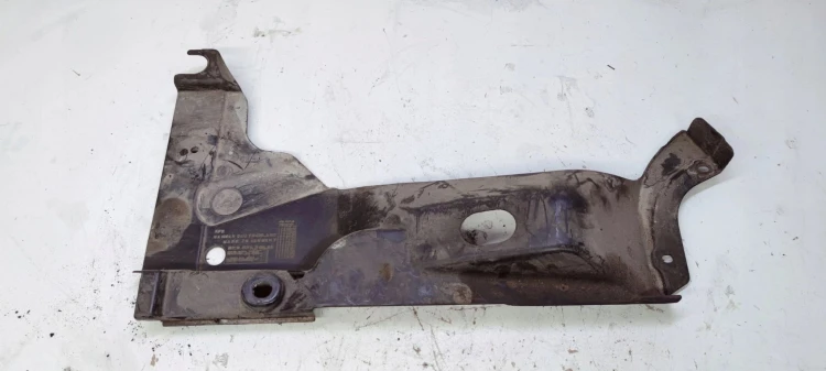 OSŁONA PODWOZIA LEWY TYŁ AUDI A4 B7 8H0825215C