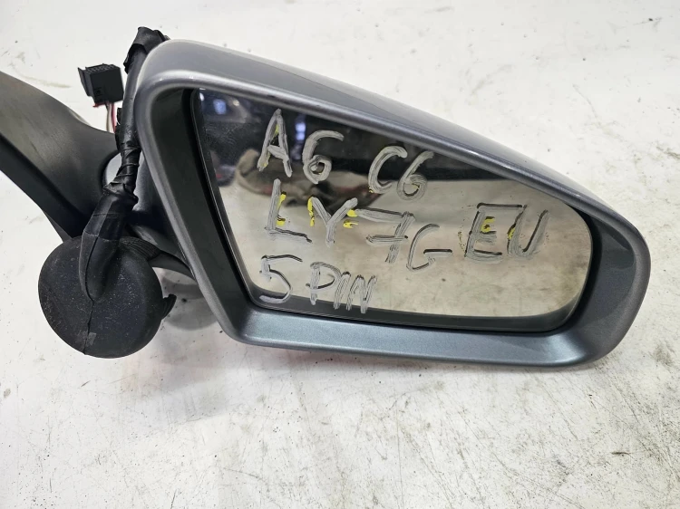 LUSTERKO PRAWY PRZÓD PRAWE AUDI A6 C6 5- PIN EUROPA LY7G
