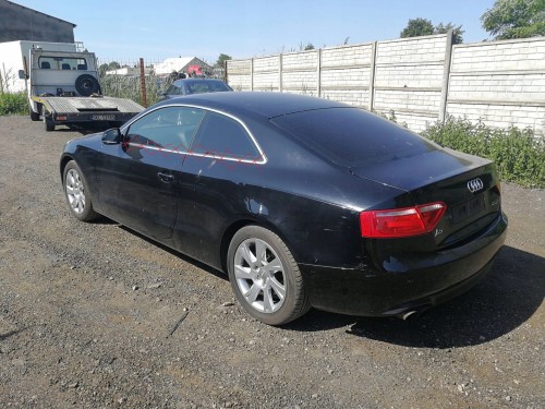LISTWA CHROM LEWA KAROSERYJNA AUDI A5 8T0853703