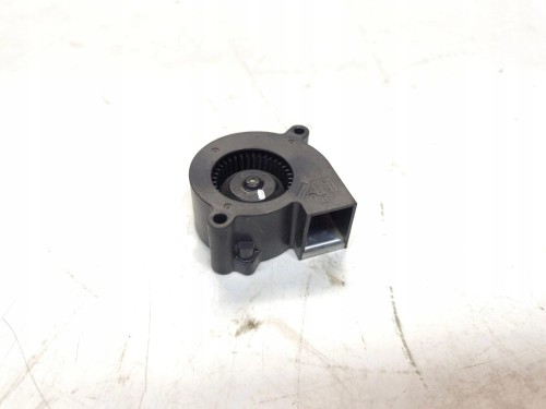 WENTYLATOR REFLEKTORA PRAWY AUDI A4 B9 BLOM2325D-A12 130722301600