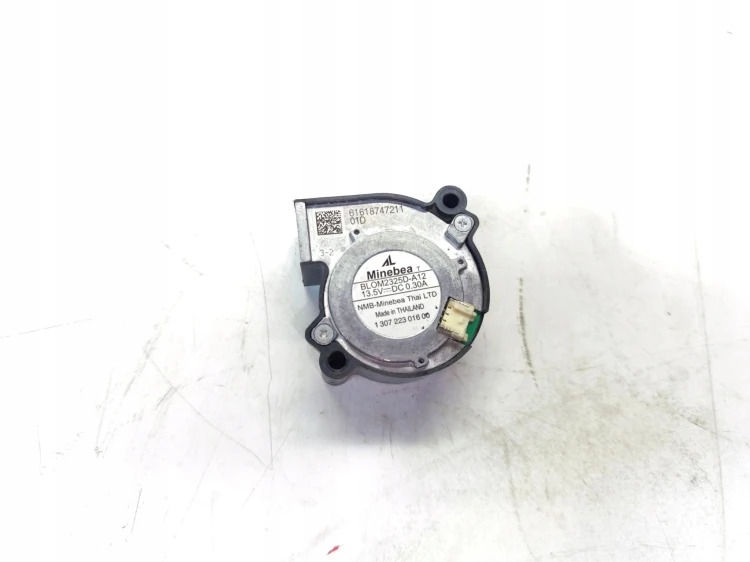 WENTYLATOR REFLEKTORA PRAWY AUDI A4 B9 BLOM2325D-A12 130722301600