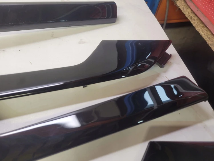 LISTWY DEKORY DEKOR PIANO BLACK AUDI A4 B9 A5 8W1