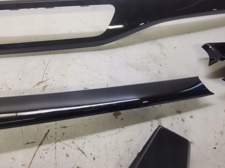 LISTWY DEKORY DEKOR PIANO BLACK AUDI A4 B9 A5 8W1