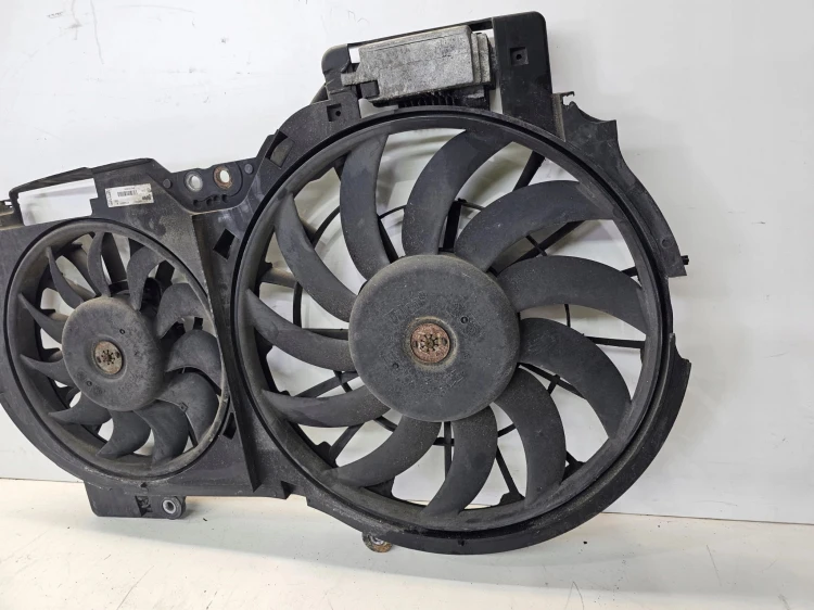 WENTYLATOR WENTYLATORY AUDI A6 C6 2.4 3.2 FSI 4F0121003N