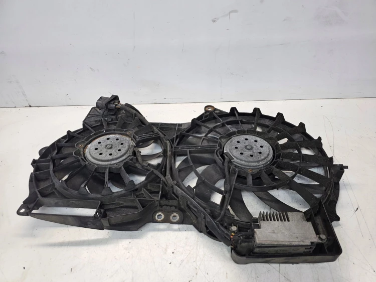 WENTYLATOR WENTYLATORY AUDI A6 C6 2.4 3.2 FSI 4F0121003N