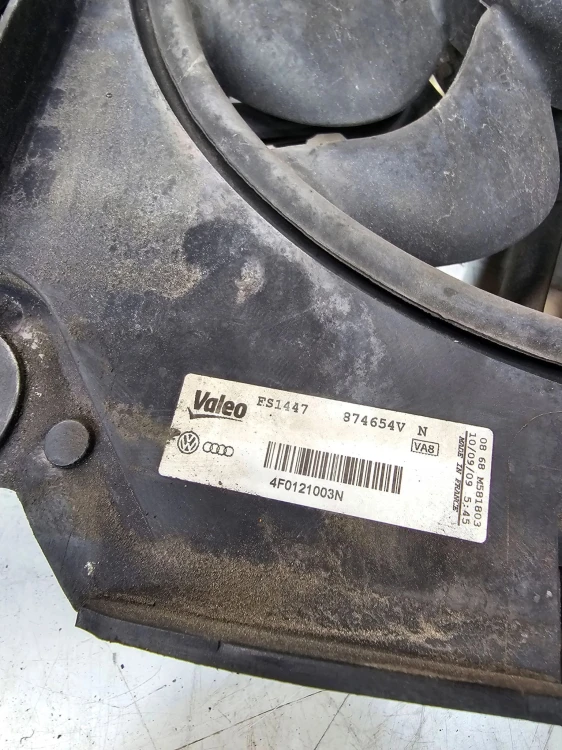 WENTYLATOR WENTYLATORY AUDI A6 C6 2.4 3.2 FSI 4F0121003N