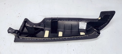 BOCZEK KANAPY TYŁ PRAWY MATERIAŁ AUDI A6 C7 SEDAN AVANT KOMBI 4G085704
