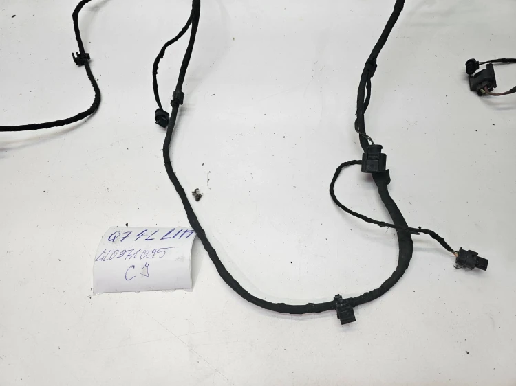 WIĄZKA PDC CZUJNIKÓW PRZÓD AUDI Q7 4L LIFT 4L0971095CJ