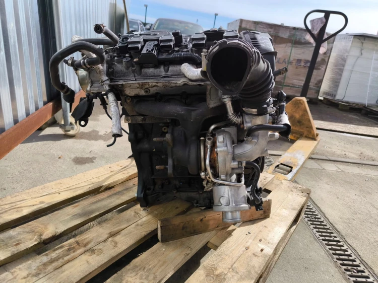 SILNIK KOMPLETNY AUDI A4 A5 Q5 1.8 TFSI CAB CABB *2