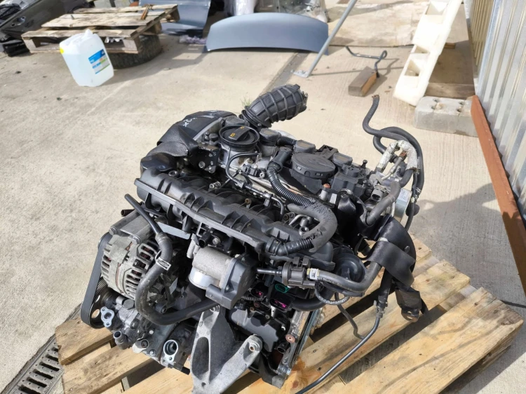 SILNIK KOMPLETNY AUDI A4 A5 Q5 1.8 TFSI CAB CABB *2