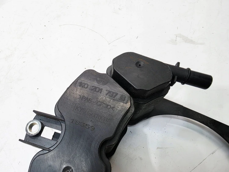 FILTR WĘGLOWY AUDI A3 8P VOLKSWAGEN SEAT SKODA 2.0 TFSI TSI 1K0201797B