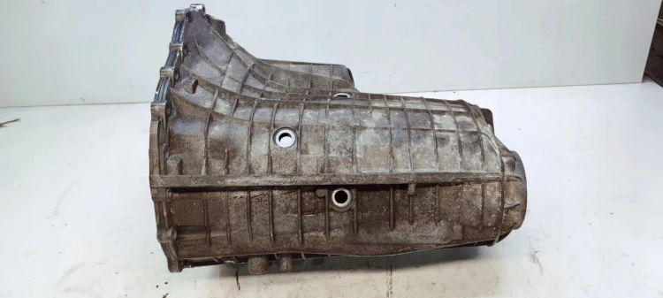 OBUDOWA OSŁONA SKRZYNI BIEGÓW S-TRONIC AUDI A4 A5 A6 A7 0CK 0CK301383H