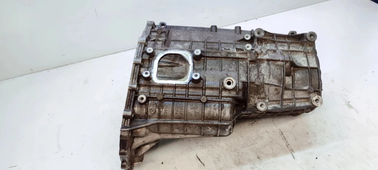 OBUDOWA OSŁONA SKRZYNI BIEGÓW S-TRONIC AUDI A4 A5 A6 A7 0CK 0CK301383H