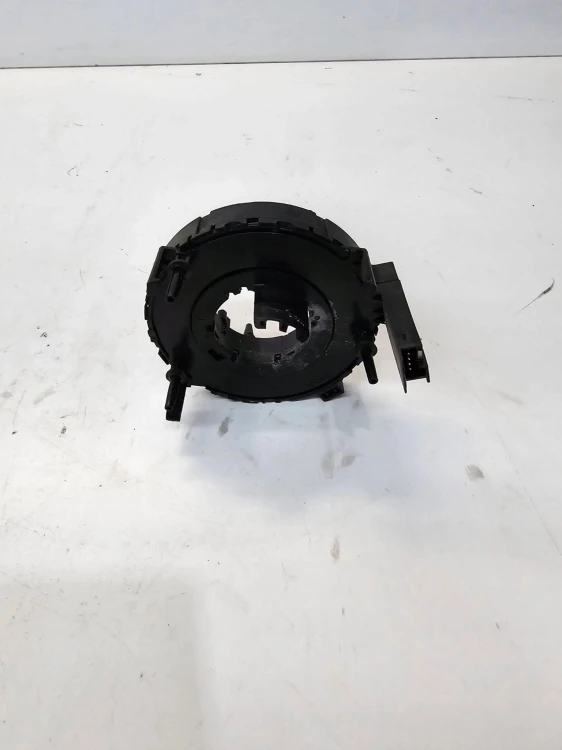TAŚMA ZWIJAK PODUSZKI AUDI A3 A4 A6 VW SKODA 1J0959653B