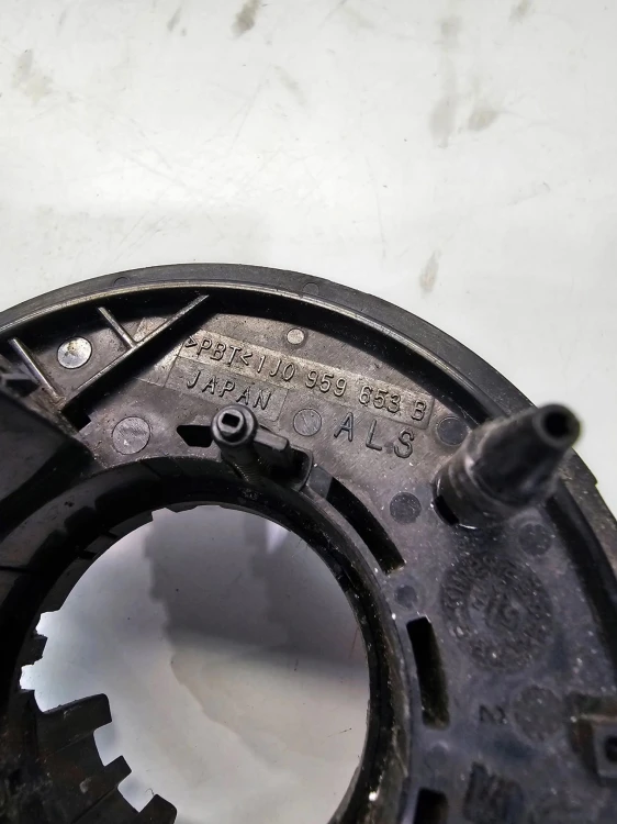 TAŚMA ZWIJAK PODUSZKI AUDI A3 A4 A6 VW SKODA 1J0959653B