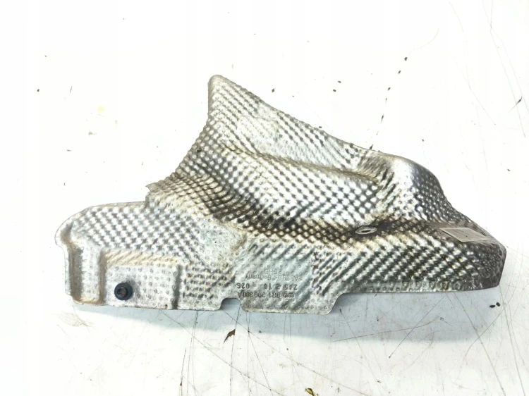 OSŁONA TERMICZNA SILNIKA PRAWA AUDI Q5 8R 8R1399300A