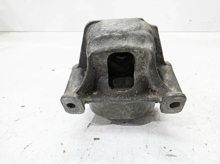 PODUSZKA SILNIKA BEZ CZUJNIKA AUDI A4 B8 A5 8T Q5 8R 8K0199381A