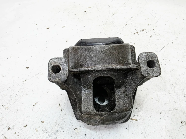 PODUSZKA SILNIKA BEZ CZUJNIKA AUDI A4 B8 A5 8T Q5 8R 8K0199381A
