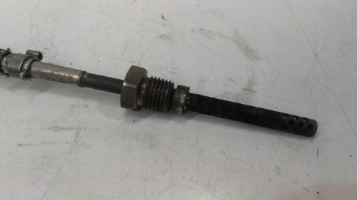 CZUJNIK TEMPERATURY SPALIN AUDI VW 059906088M