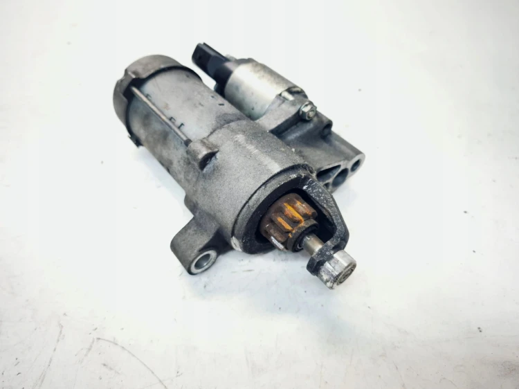 ROZRUSZNIK AUDI A4 B8 A5 8T 2.0 TDI 03L911024 10/25