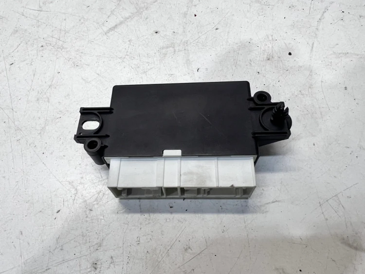 MODUŁ PARKOWANIA PDC VW AUDI A3 8V 5Q0919283C