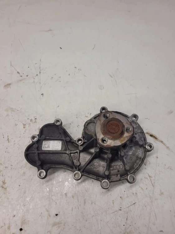 POMPA WODY AUDI A6 C7 A7 A8 D3 3.0 TDI 059121008