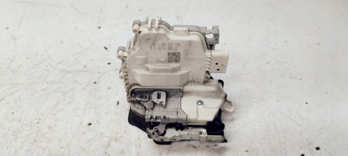 ZAMEK DRZWI PRAWY PRZÓD AUDI A1 8X1837016 6 PIN