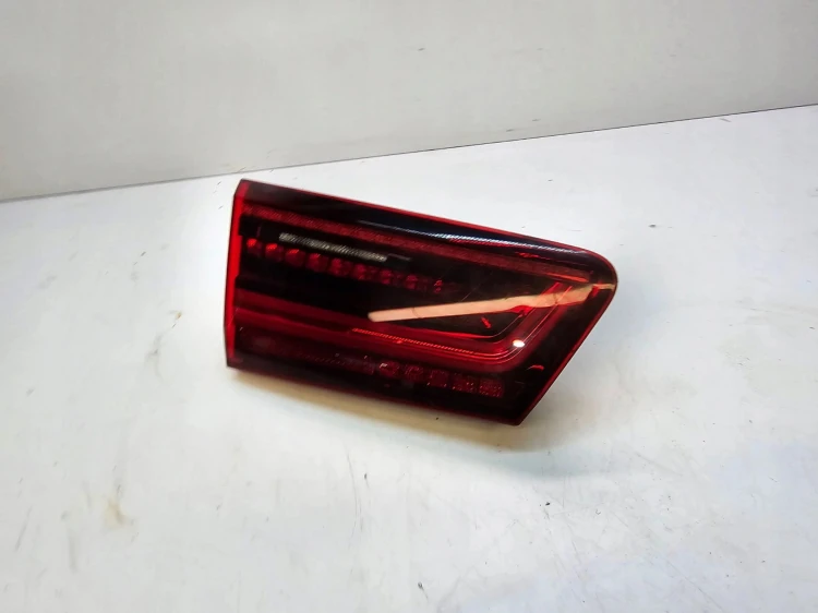 LAMPA LEWY TYŁ W KLAPĘ AUDI A6 C7 LIFT 4G9945093F MATRIX