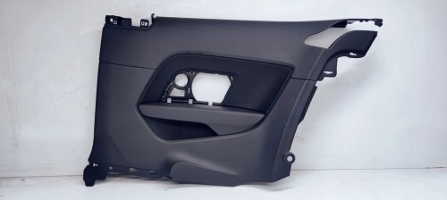 BOCZEK PRAWY TYŁ AUDI A3 8V 8V3867036 MATERIAŁ *14