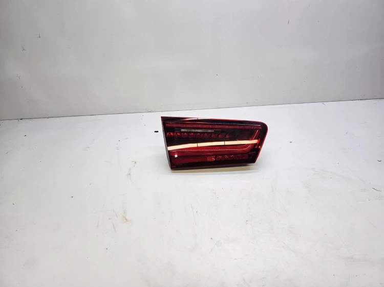LAMPA LEWY TYŁ W KLAPĘ AUDI A6 C7 LIFT 4G9945093F MATRIX