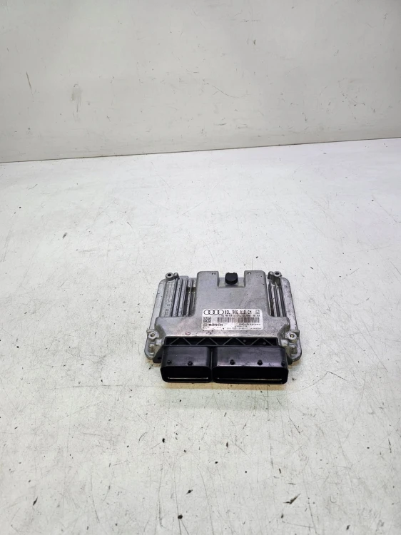 KOMPUTER STEROWNIK SILNIKA AUDI Q3 8U A1 8X 03L906018CM