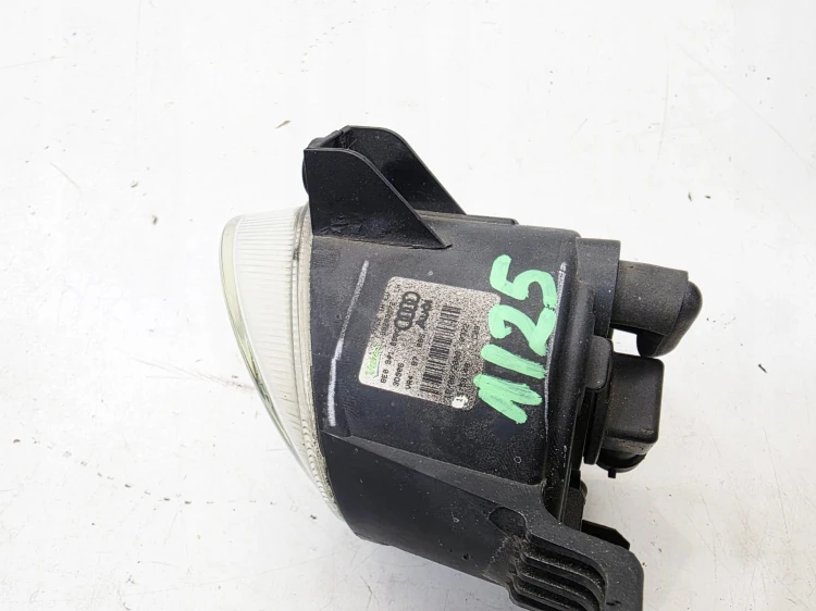 HALOGEN LAMPA PRZECIWMGIELNA LEWY PRZÓD AUDI A3 8P A4 B7 8E0941699C 1/25