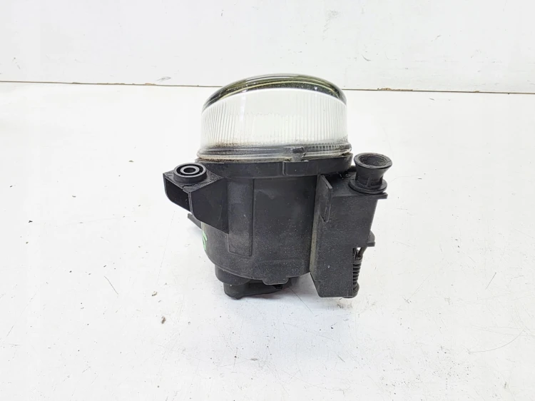 HALOGEN LAMPA PRZECIWMGIELNA LEWY PRZÓD AUDI A3 8P A4 B7 8E0941699C 1/25