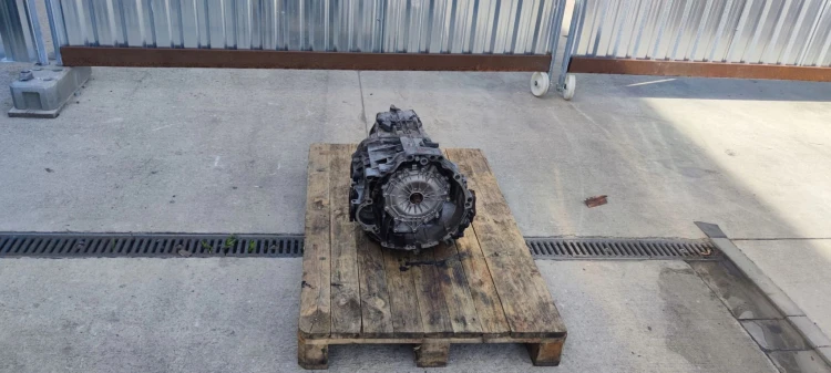 SKRZYNIA BIEGÓW AUDI A4 B7 A6 C6 MULTITRONIC JZM