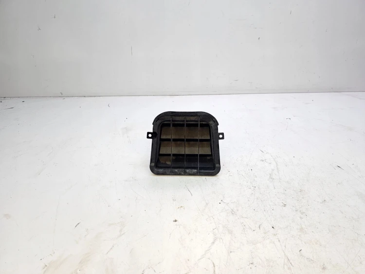 KRATKA POWIETRZA TYŁ AUDI A4 B8 LIFT A5 8K0819161A