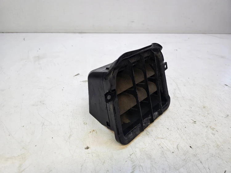 KRATKA POWIETRZA TYŁ AUDI A4 B8 LIFT A5 8K0819161A