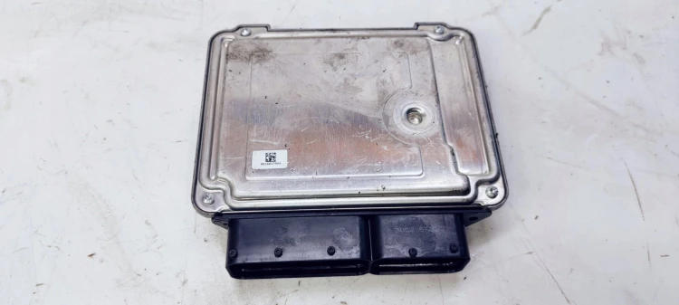 KOMPUTER STEROWNIK SILNIKA AUDI A4 A5 03L906018JP